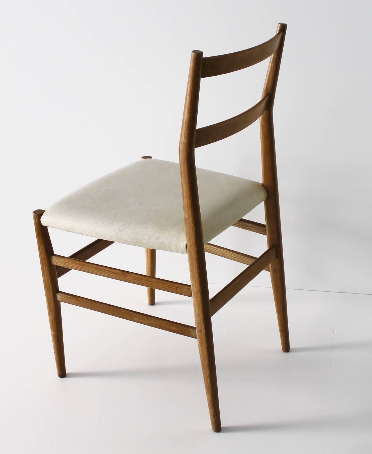 Model 646 Leggera chair, 1950s for Cassina, designed by the Italian architect Gio Ponti