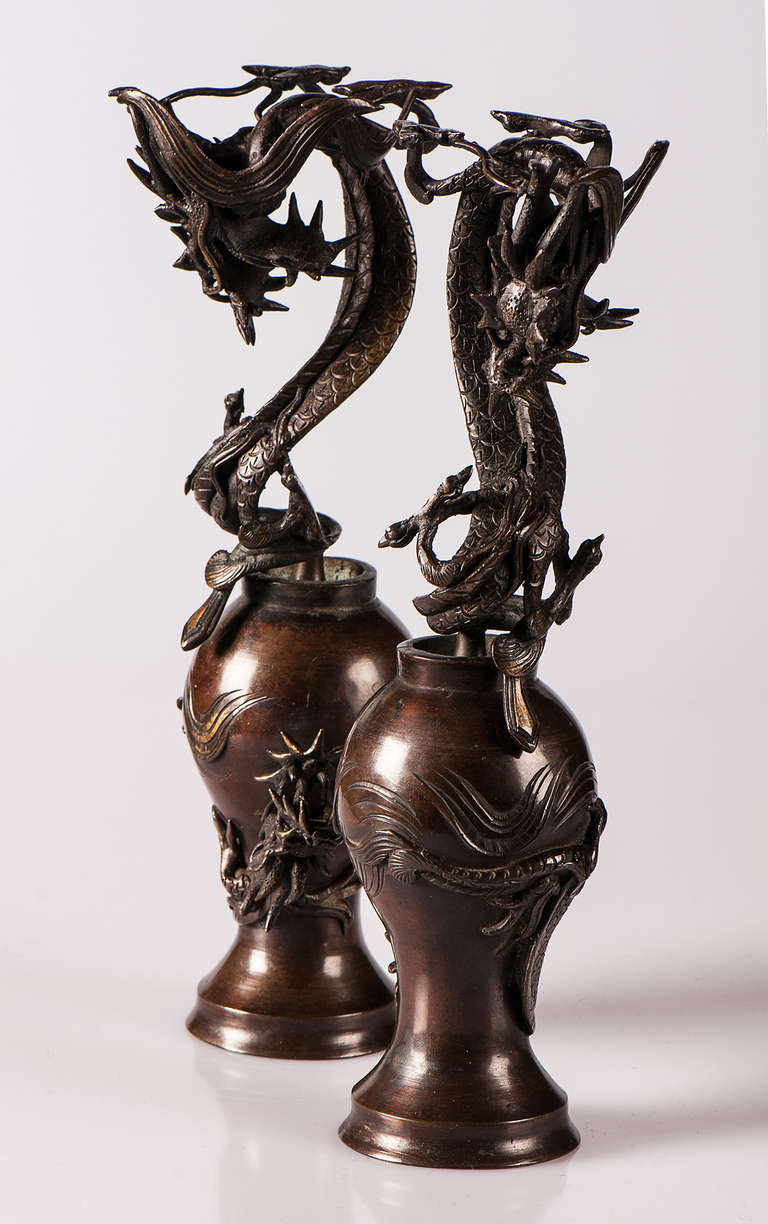 Paire de dragons en bronze