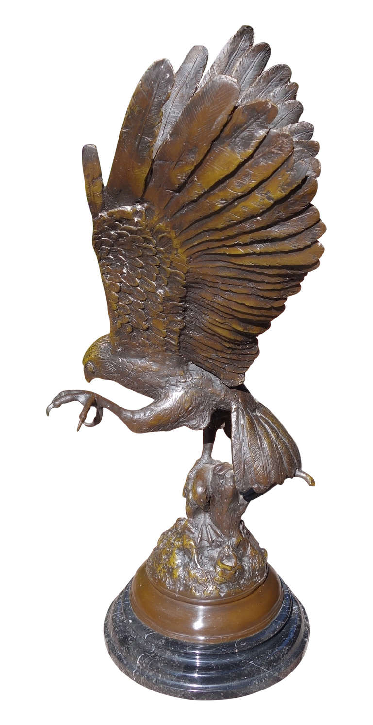 French 19th Century Bronze Hawk by Jules Moigniez