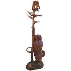 Rare 19th Century Black Forest Hall Tree With Dog and Cat