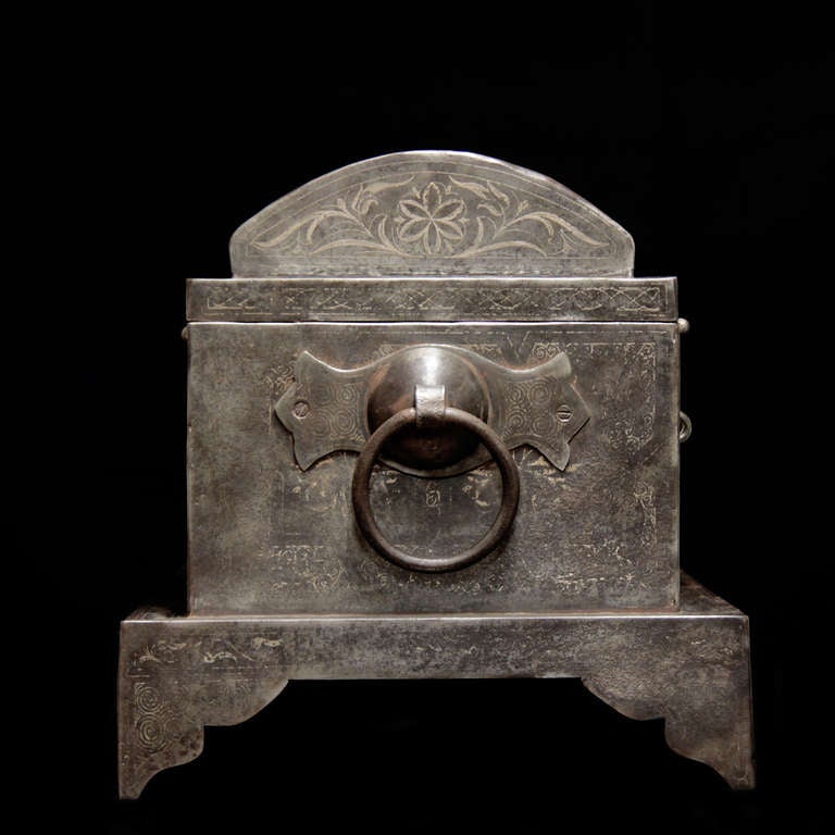 Wonderful 19th Century Iron casket with Silver Marquetry 1