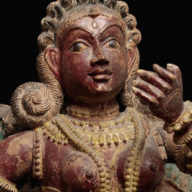 Paire d'anges indiens en bois, circa 1800 1