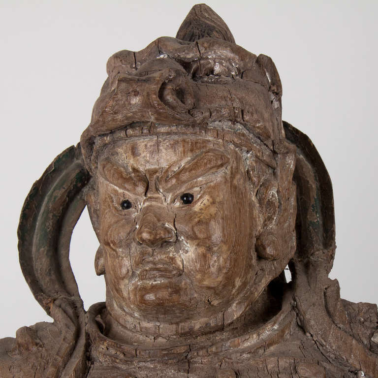Important 18th Century Wooden Standing Warrior, China In Good Condition In Esbeek, NL