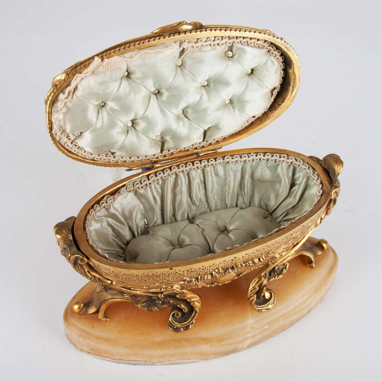 19th Century Gilded Bronze Jewelry Box, Signed by Haiger For Sale at