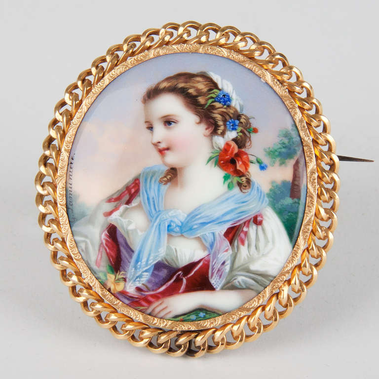 Very fine Brooch depicting a young woman with flowers in her hair, signed by Gaspard Lamuniere,  Geneve 1810- Nice 1865.
Golden Frame with enamel plaque, excellent condition and quality.