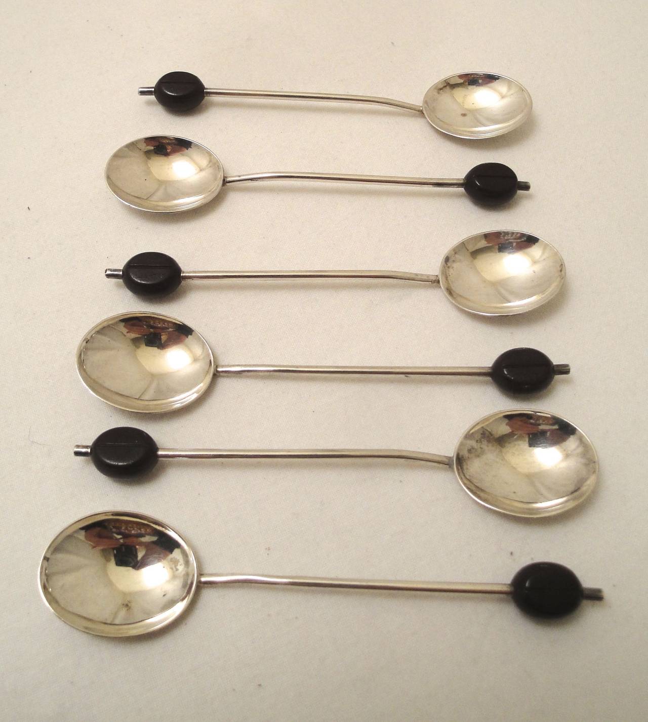 Sterling silver coffee spoons with coffe bean on handle 1931 For Sale 2