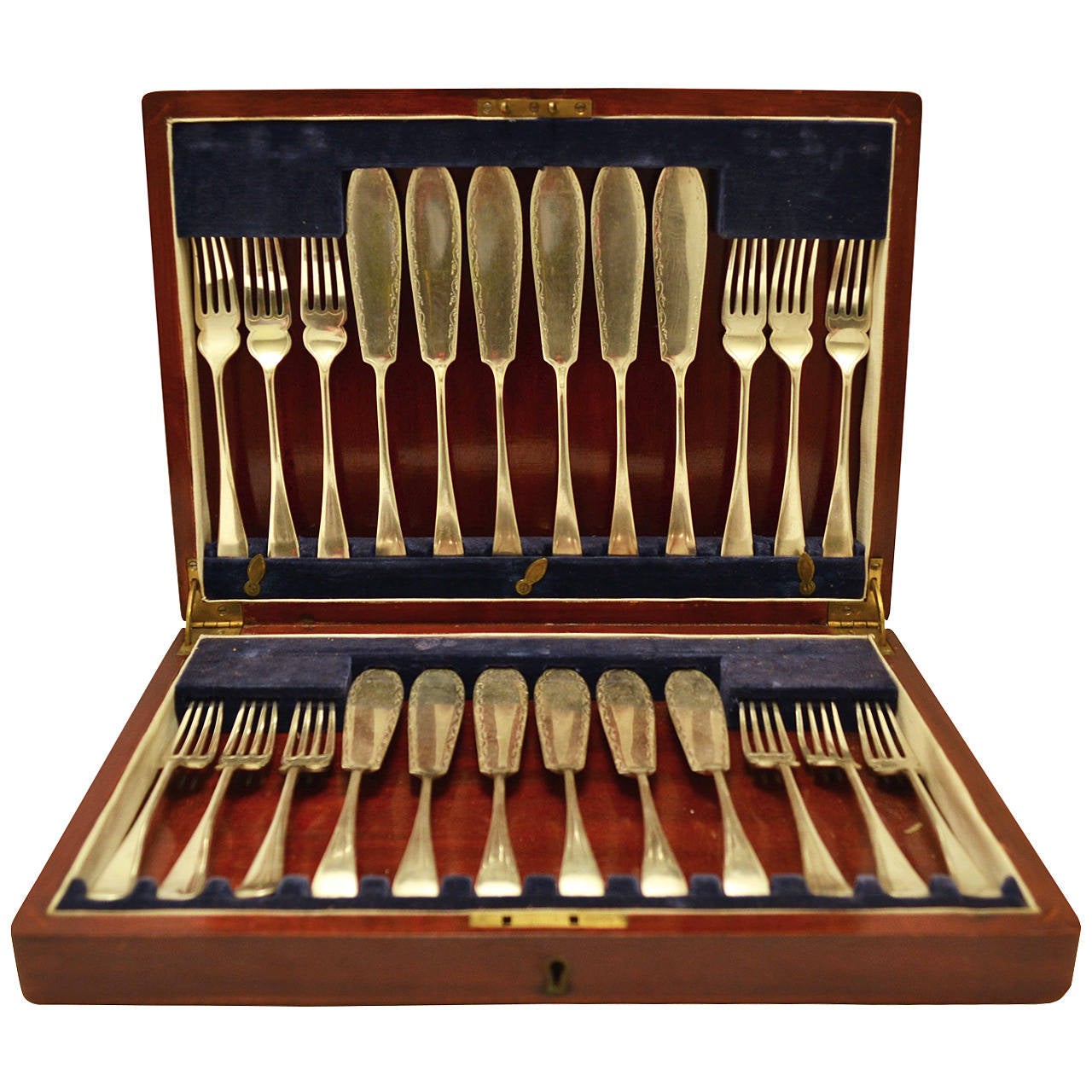English Silver Plated Set of Twelve Place Fish Knives and Forks For Sale