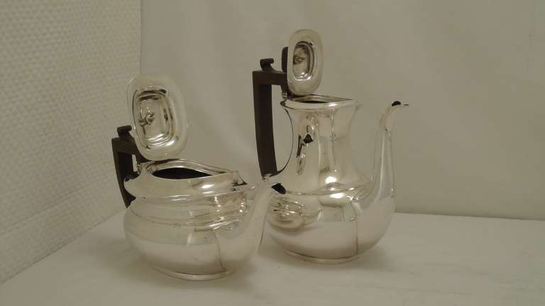 English Silver Plated Tea and Coffee 4 Piece Set For Sale 4
