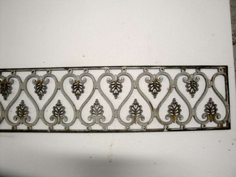 Welsh Cast Iron Railings In Excellent Condition For Sale In LAGNES  France,, Other