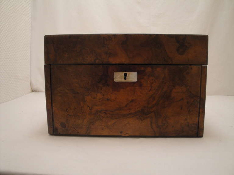English Walnut Gentlemans Travelling Dressing set.