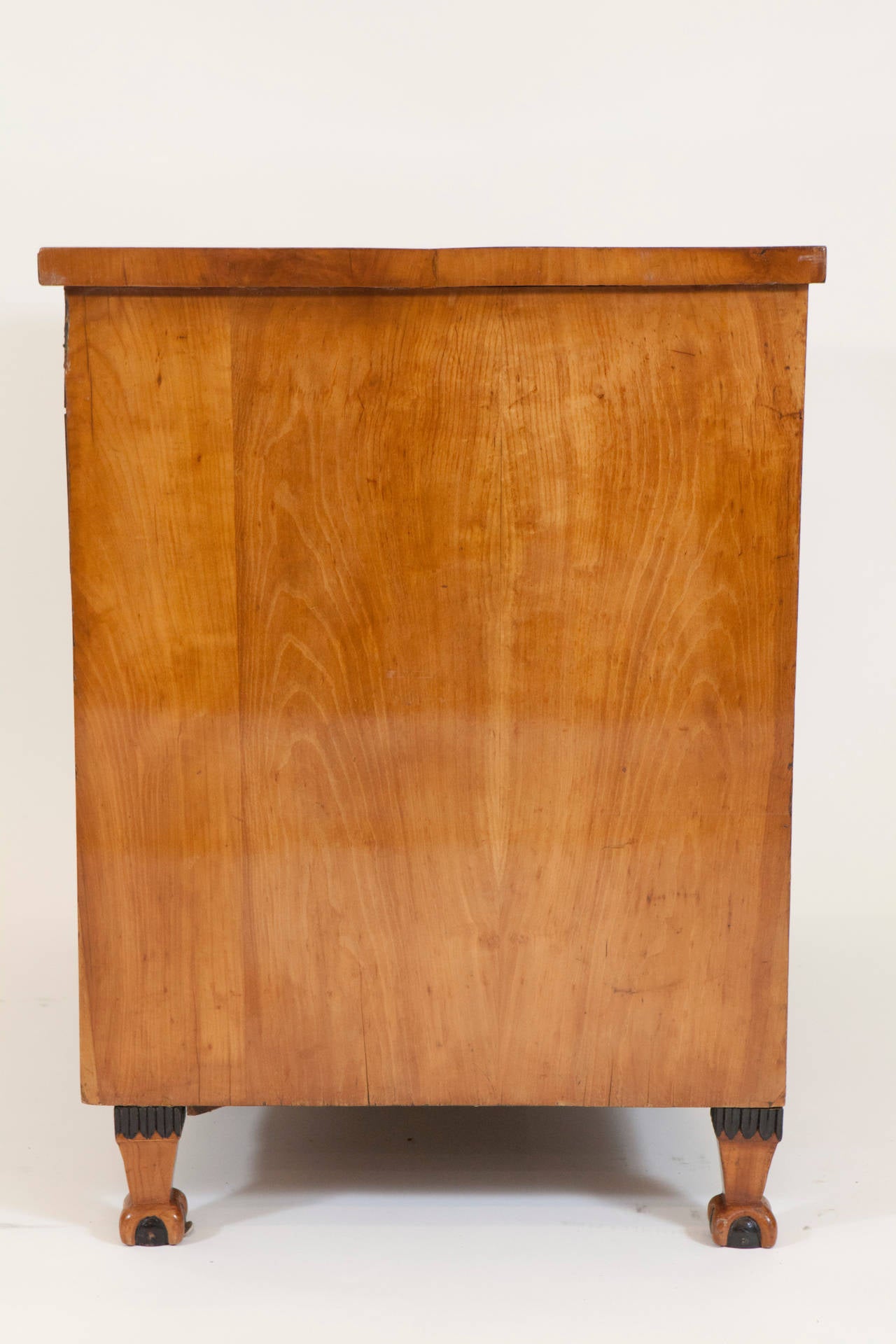 3-DRAWER Biedemeier Commode - An Austrian made piece in cherry wood. Key holes in each drawer.