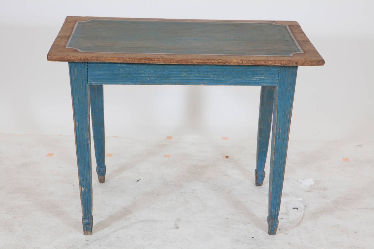 Light Blue Painted Gustavian Side Table In Distressed Condition In Los Angeles, CA