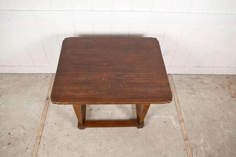 18th Century Country Belgian Side Table In Distressed Condition For Sale In New York, NY