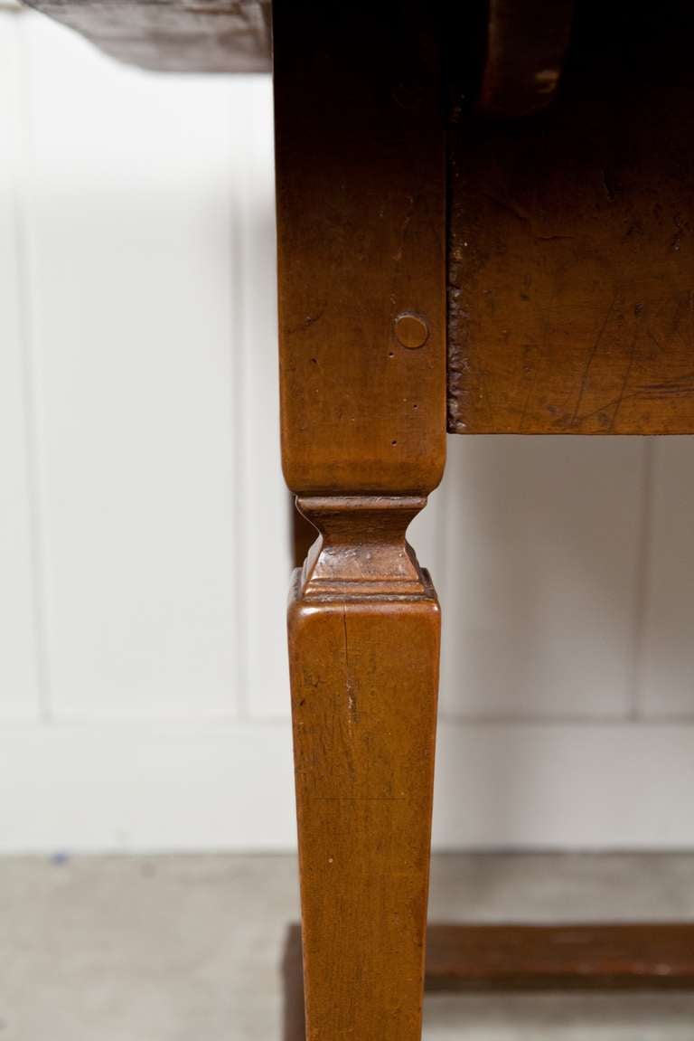 18th Century Country Belgian Side Table For Sale 1