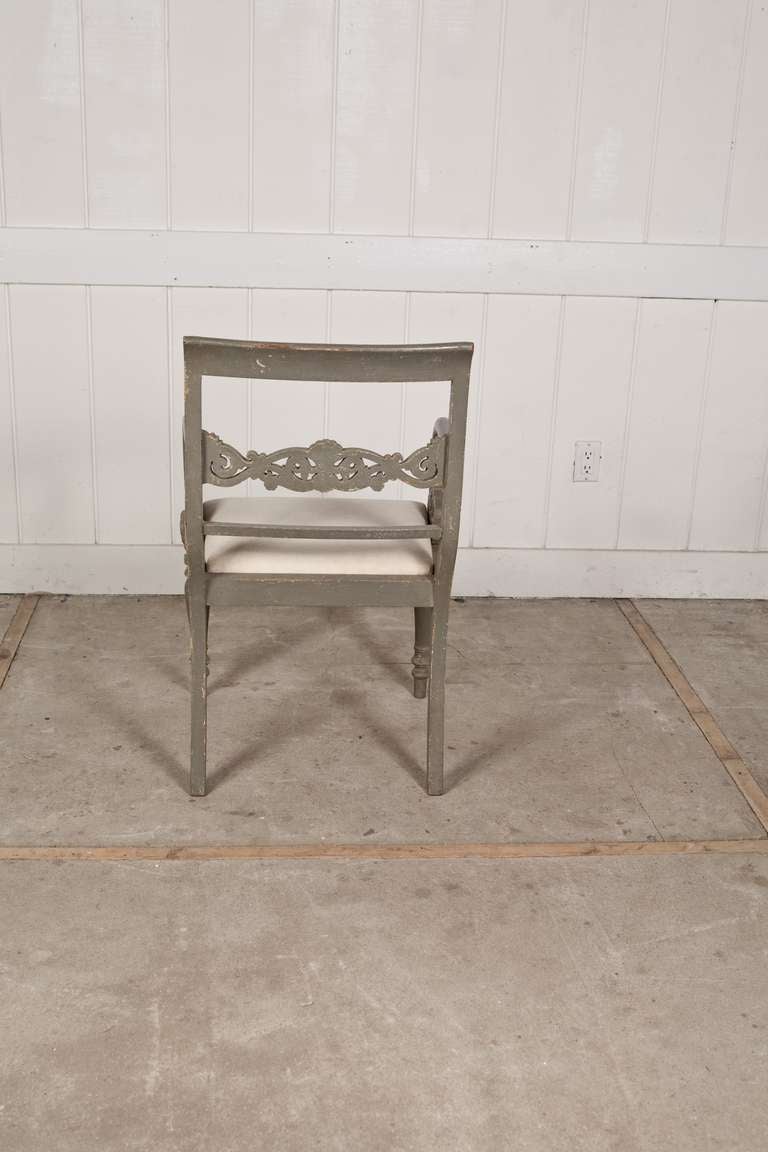 Set of 6 Mahogany Painted 19th Century Chairs, France, In Distressed Condition For Sale In New York, NY