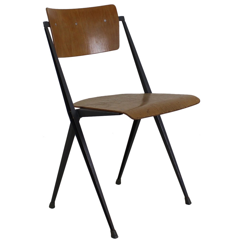 Rietveld Pyramid Chair for Ahrend de Cirkel Holland For Sale