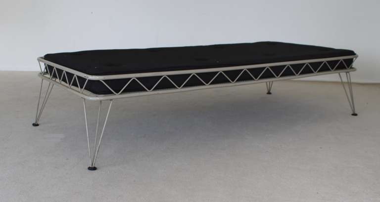 Arielle Bed Designed by Wim Rietveld for Auping Holland For Sale 2