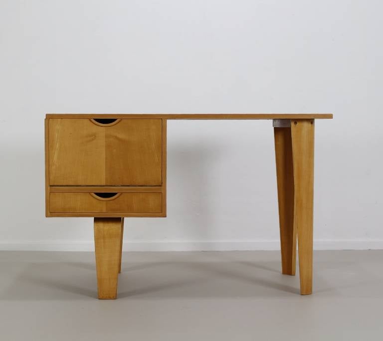 Mid-Century Modern Laminated Wood Ladies Desk by W. Lutjens for Den Boer Gouda Holland For Sale