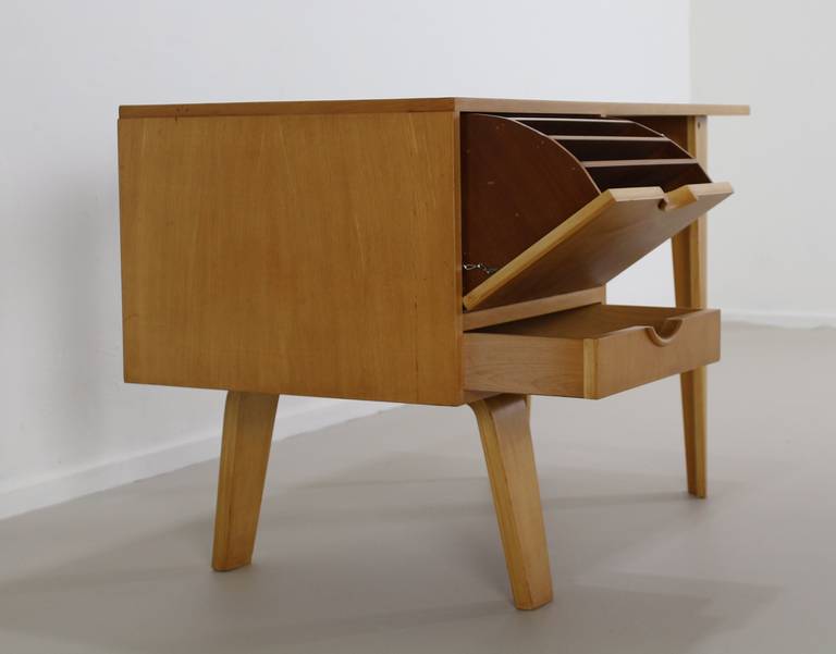 Mid-20th Century Laminated Wood Ladies Desk by W. Lutjens for Den Boer Gouda Holland For Sale