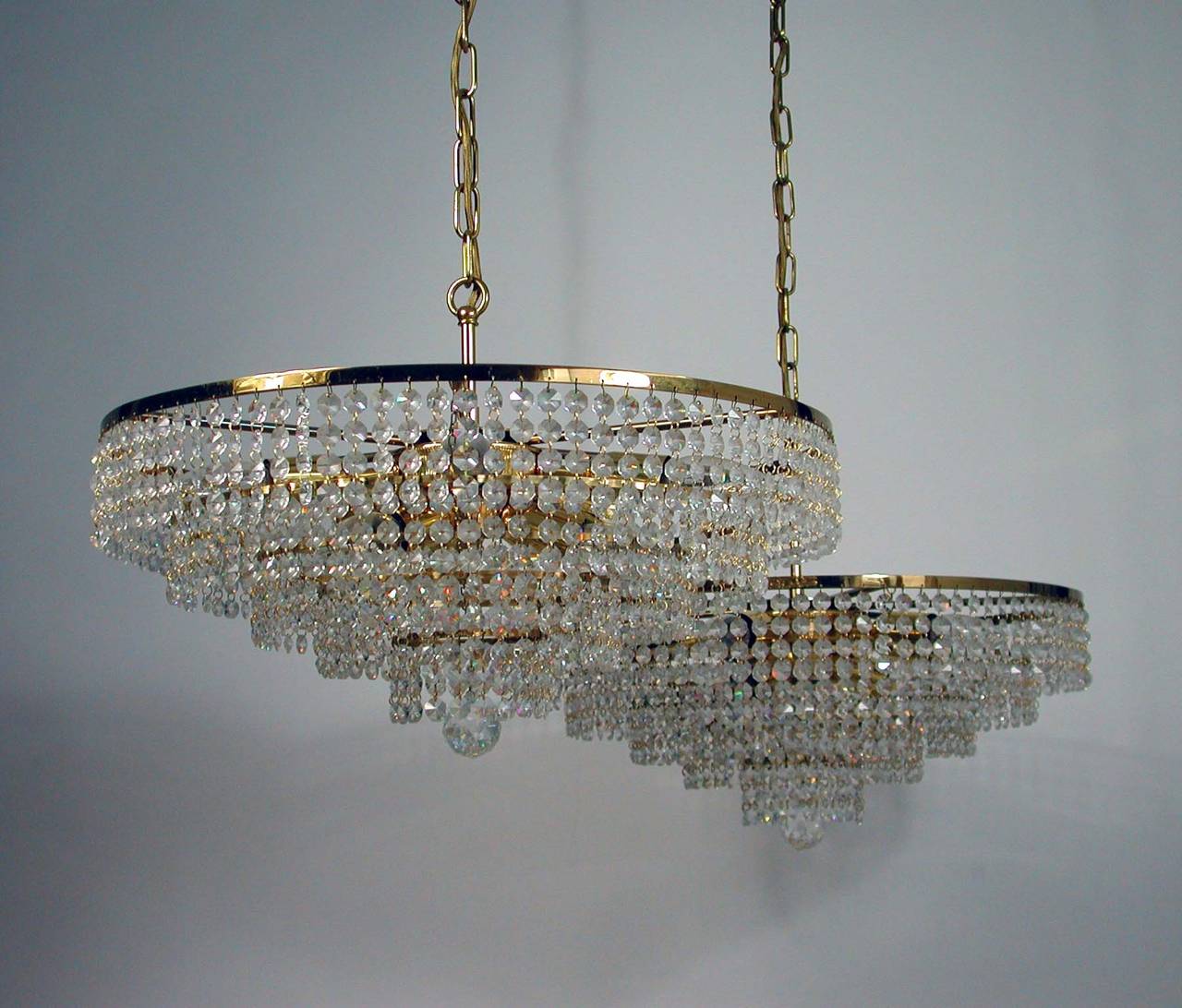 Fünfstöckiger Ernst-Palme-Kristallglas-Kronleuchter aus der Jahrhundertmitte der 1960er Jahre mit acht Leuchten im Angebot 2