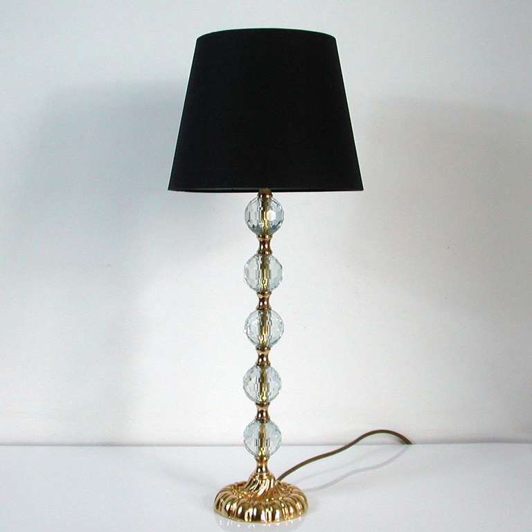 Austrian 1950s Large Bakalowits Attributed Crystal Diamond and Bronze Table Lamp For Sale