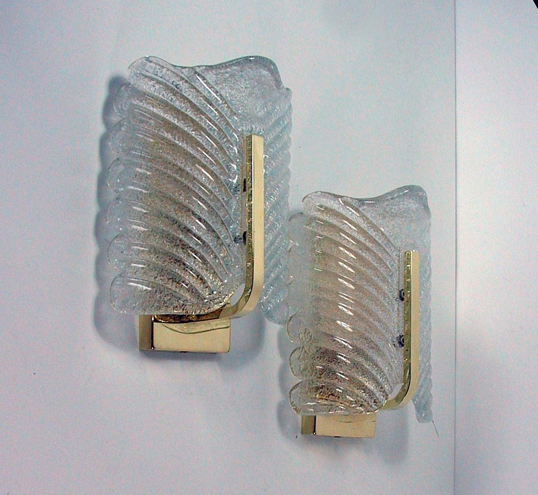 Pair Mid-Century Murano Textured Ice Glass and Brass Sconces, 1960s 2