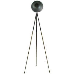 1930s Bauhaus OSRAM Tripod Floor or Studio Photographer´s Lamp