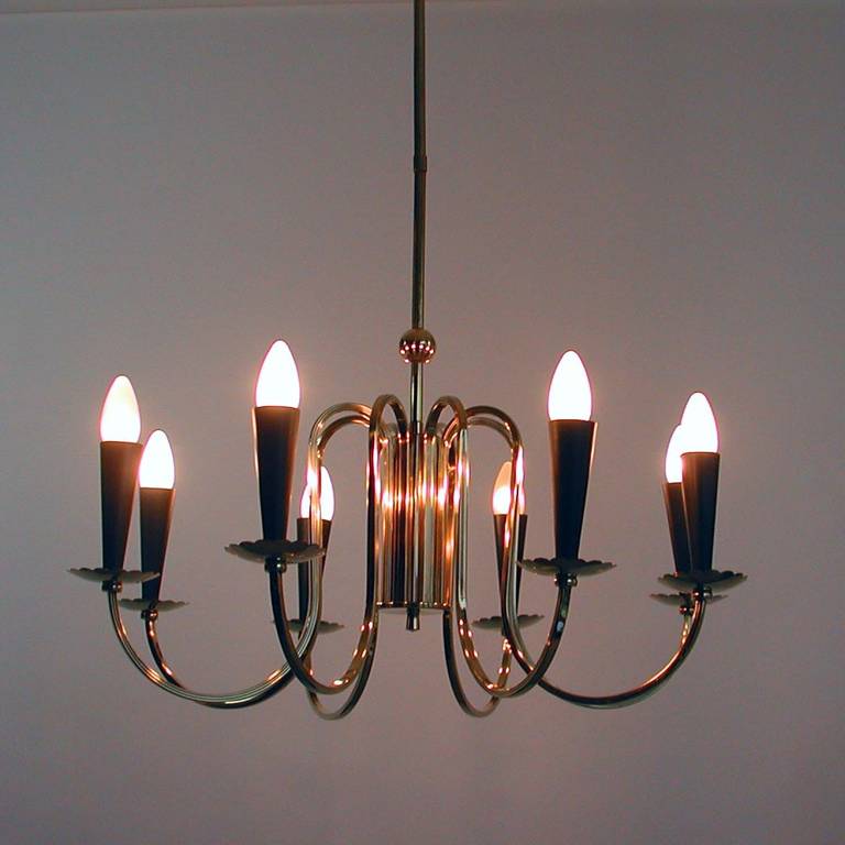 1950s Italian Eight-Arm Sputnik Brass Chandelier in the Manner of Stilnovo 2