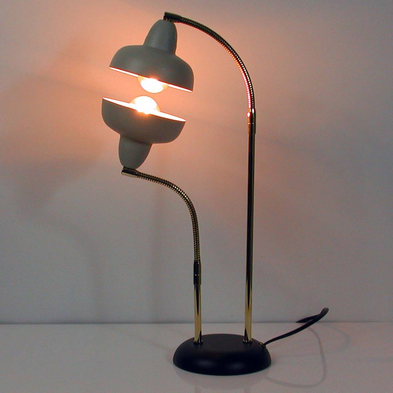 Italian 1950s Double Gooseneck Table Lamp 4