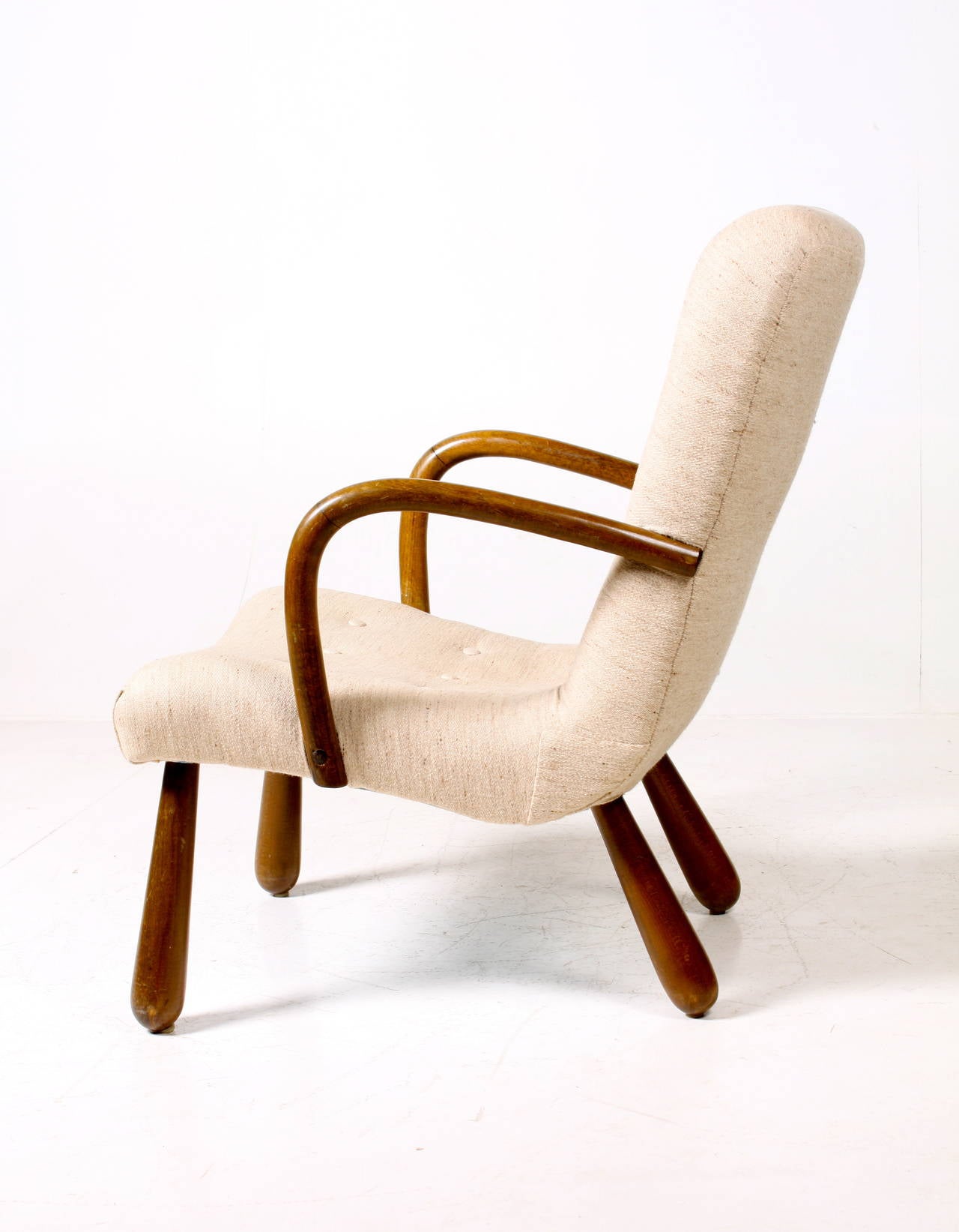 Great looking easy chair, made in Denmark in the 1940s, great original condition.