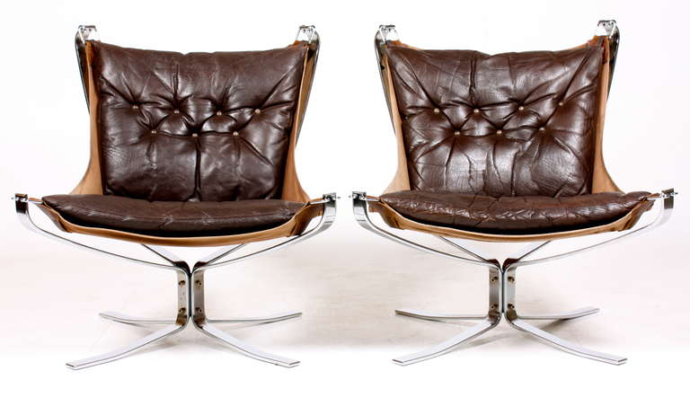 The classic metal framed Falcon chair - Designed by Sigurd Ressell in 1968.
Great original condition.  Created by Vatne furniture Norway