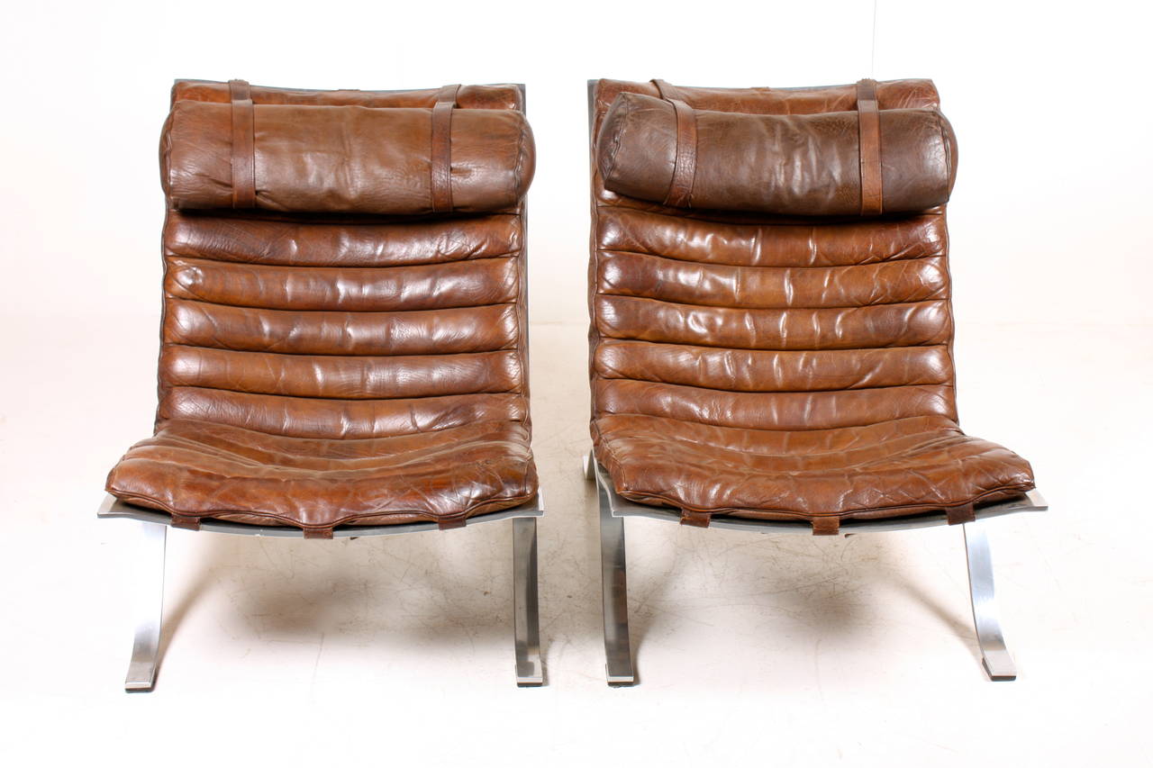 Pair of ARI Lounge Chairs In Excellent Condition In Lejre, DK