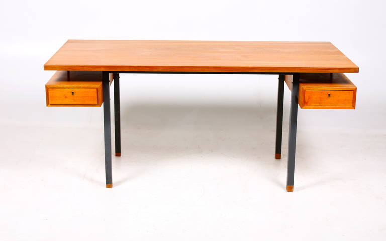 Custom-Made Partners Desk In Excellent Condition In Lejre, DK