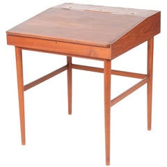 Writing Desk by Finn Juhl 1