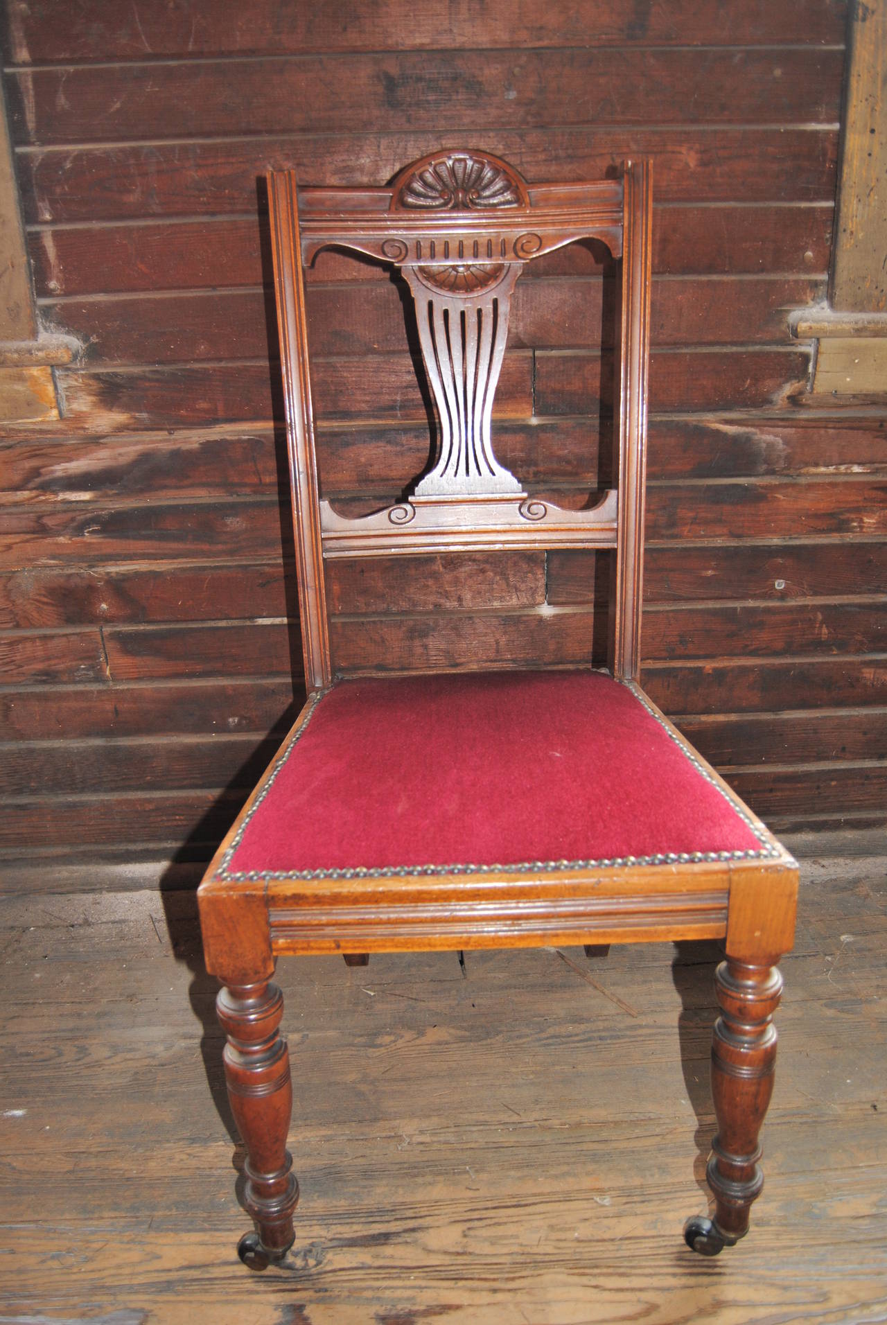 Set of 18 19th Century English Walnut Chairs In Good Condition In Savannah, GA