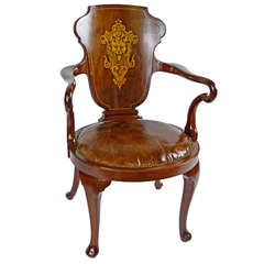 English Captain´s Armchair with Heraldic Lion Head Engraving