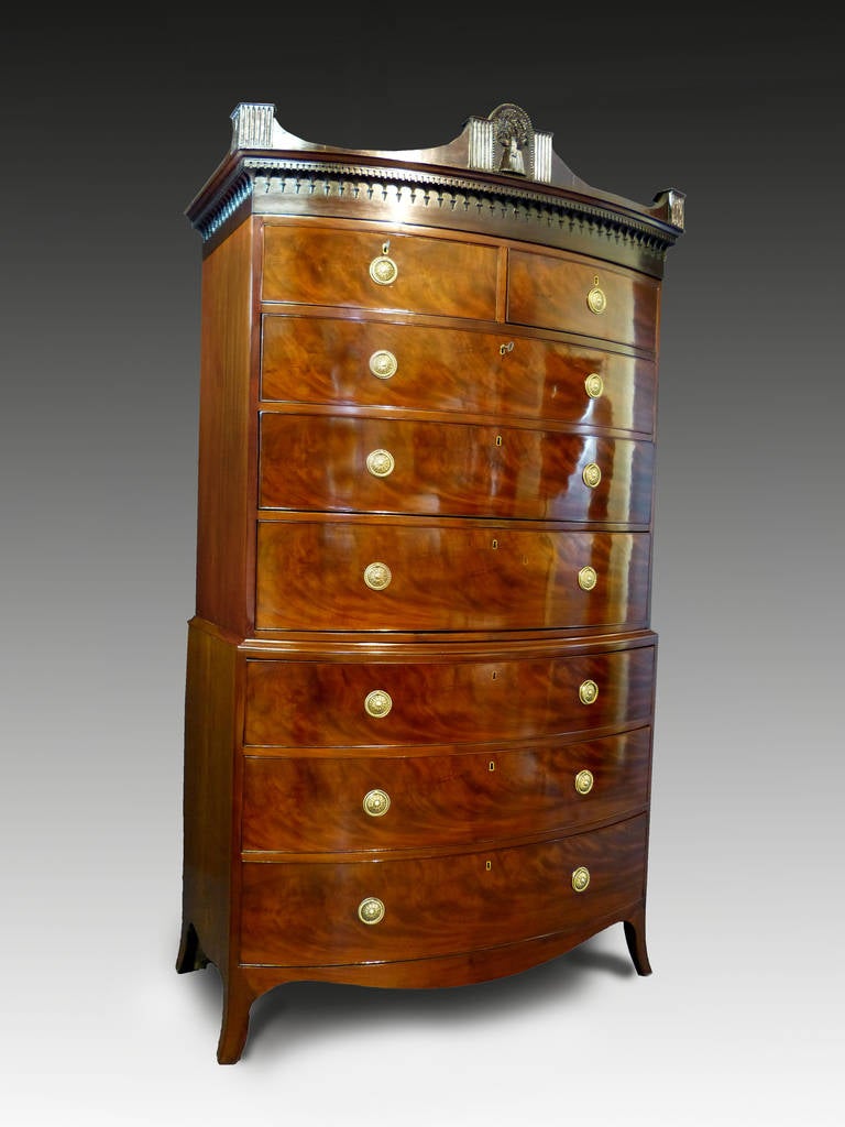 Hepplewhite Chest on Chest of Drawers 18th Century Bow-front Mahogany