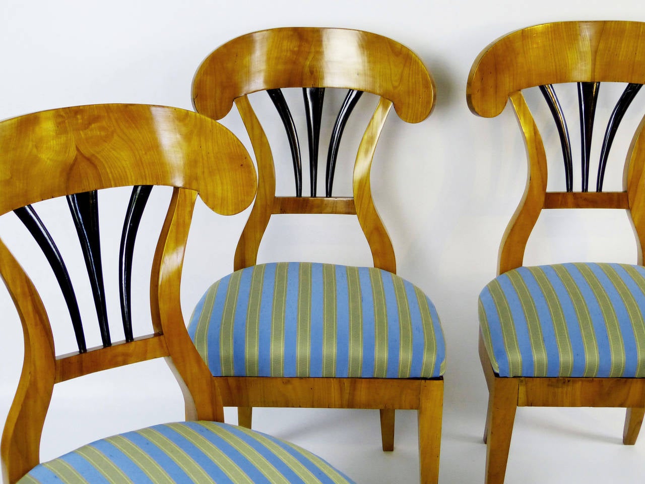 19th Century Biedermeier pair of 2 chairs