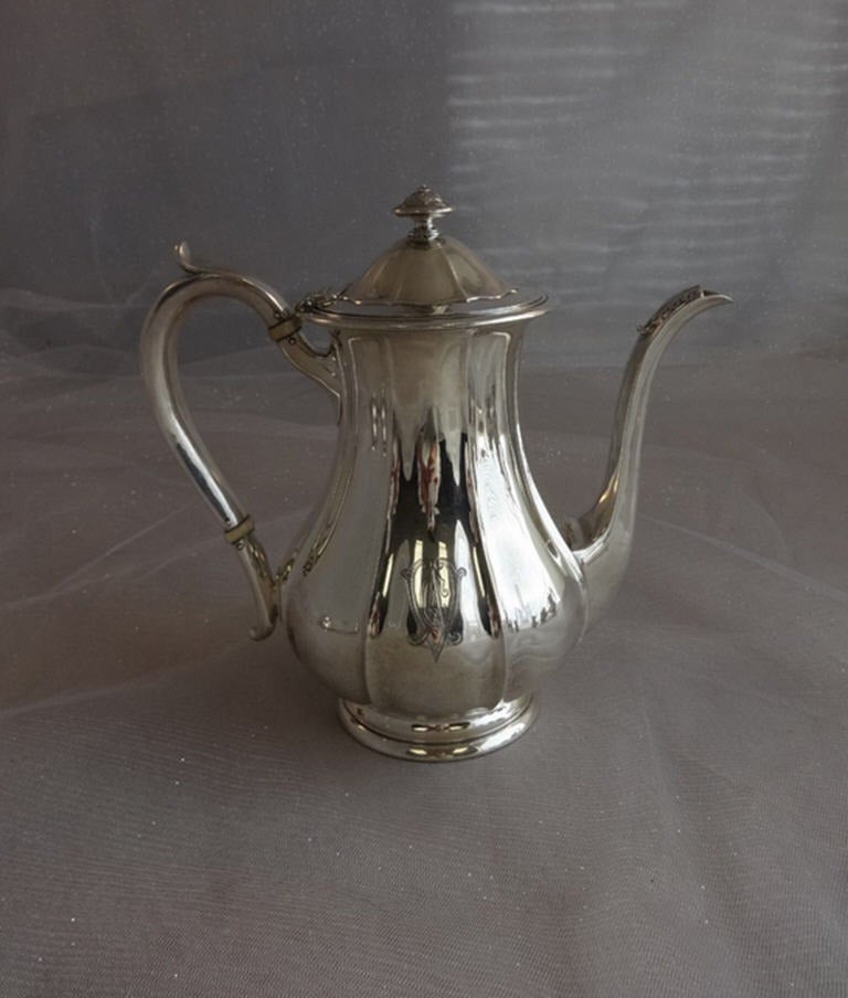 20th Century Arthur Stone Sterling Silver Tea Set Tilting Kettle on Cradle w Tray Hollowware For Sale