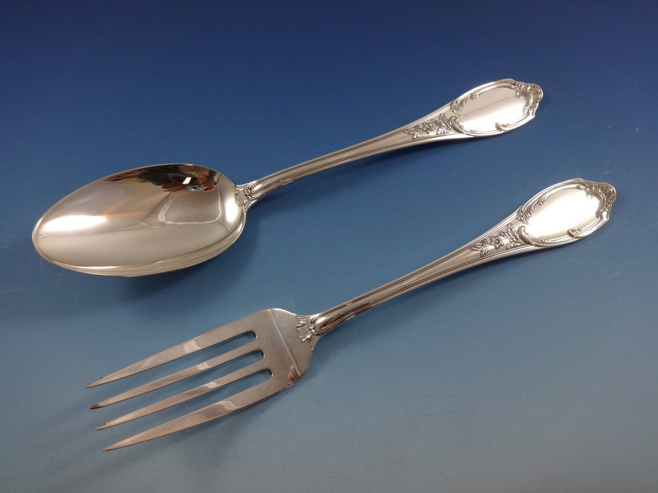 Aesthetic Movement Monte Mario by Buccellati Sterling Silver Flatware Set, Service 52 Pieces, Italy