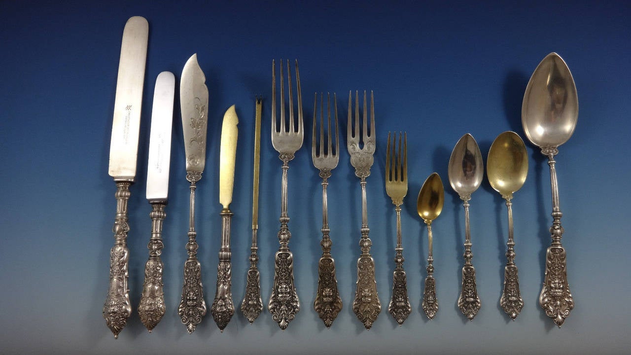 Exceptional fabulous model no. 36 German 800 figural silver set dinner size flatware set by Bruckmann & Söhne, pat 1891, 203 pieces. This pattern features a figure in ornate detail, reminiscent of Renaissance by Christofle. The detail is phenomenal.
