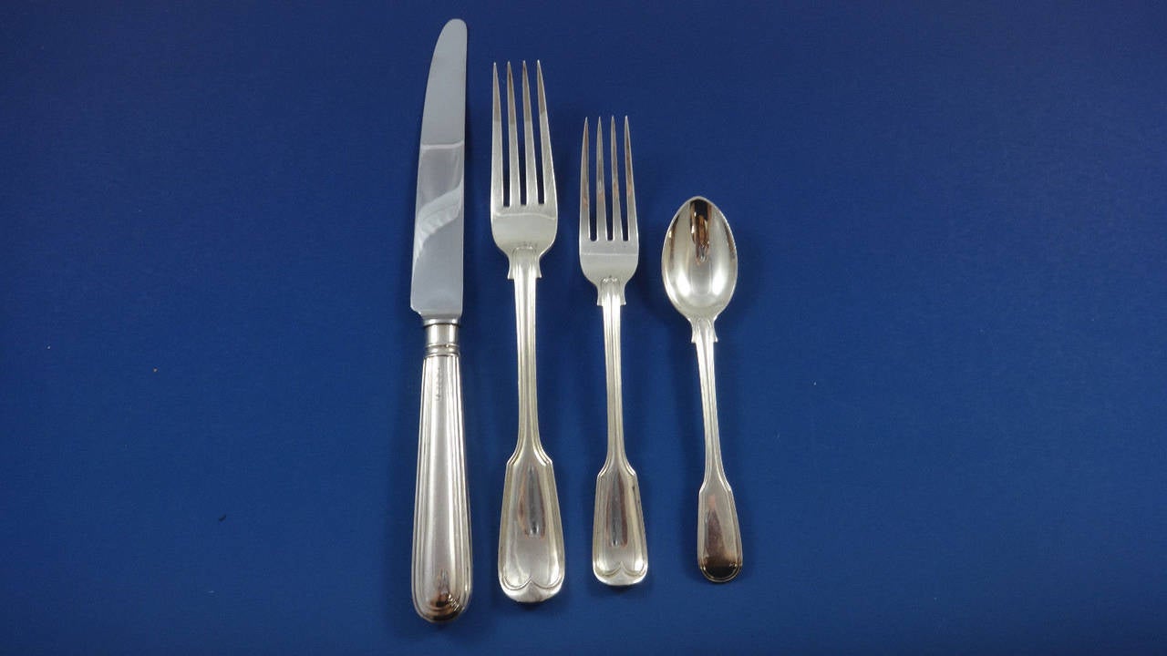 Fiddle Thread by George Adams English Sterling Silver Flatware 12 Service 85 Pcs In Excellent Condition In Big Bend, WI