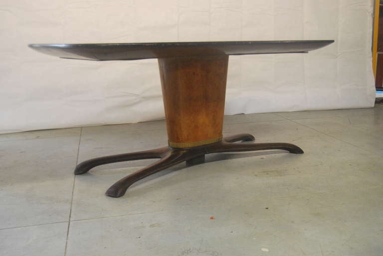 Mid-Century Modern Italian Table Design Saverio Jannace For Sale