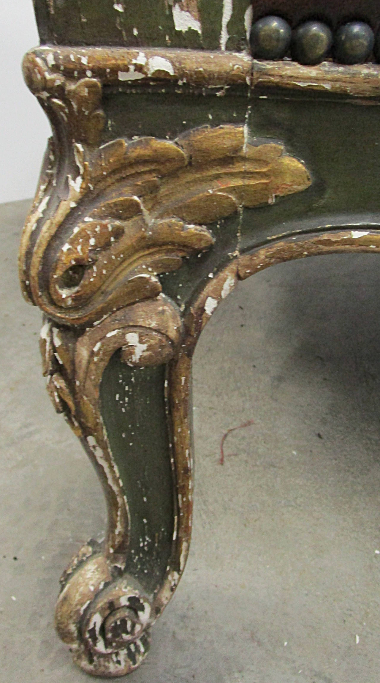Louis XV Parcel-Gilt and Painted Carved Bergère 3