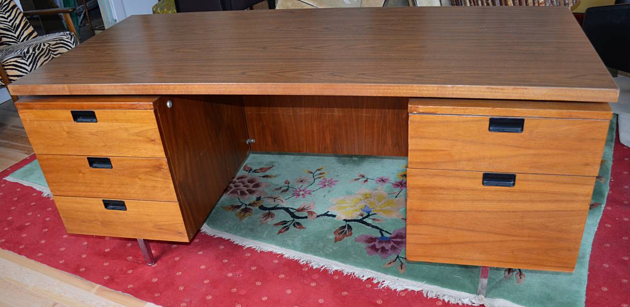 Executive Desk by George Nelson for Herman Miller 3