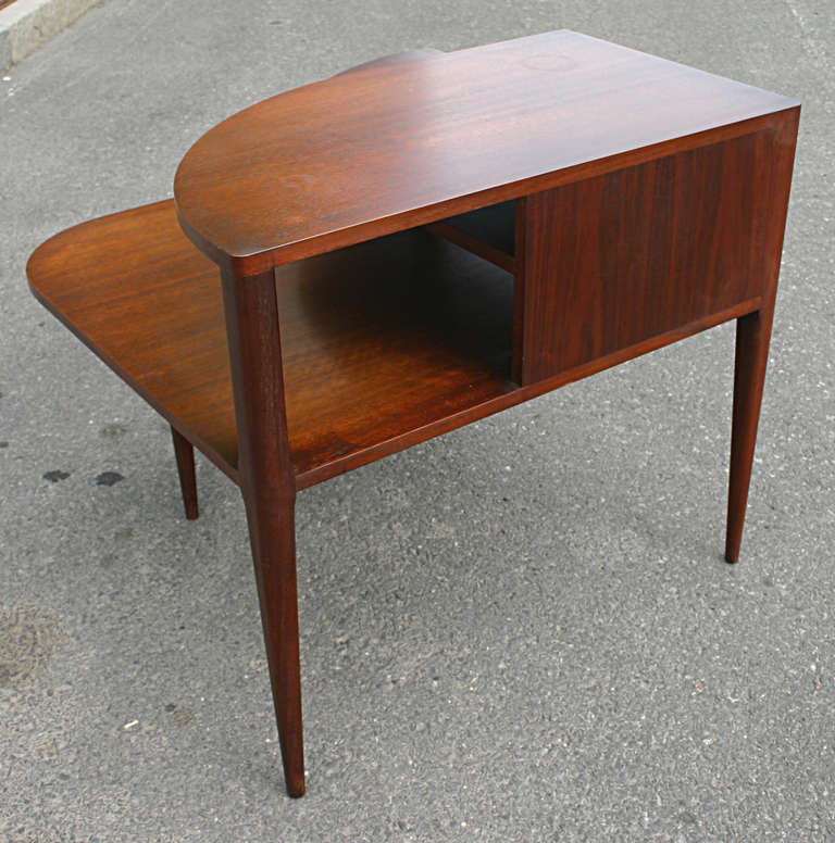 Mid-Century Modern Walnut Three Tier Modernist Occasional Table by Gio Ponti for Singer