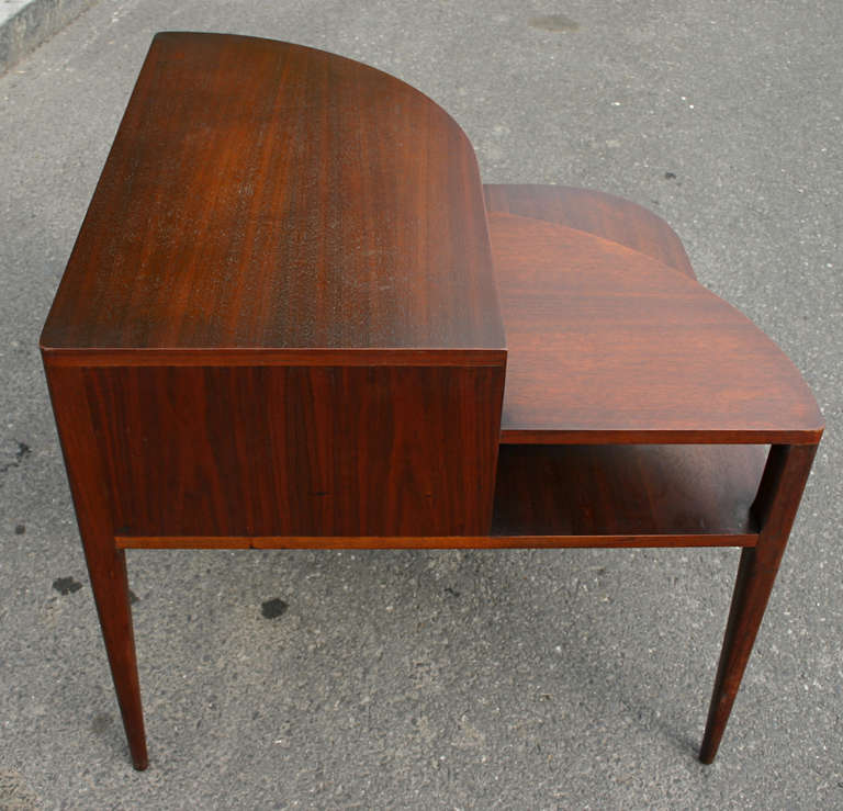 Mid-20th Century Walnut Three Tier Modernist Occasional Table by Gio Ponti for Singer
