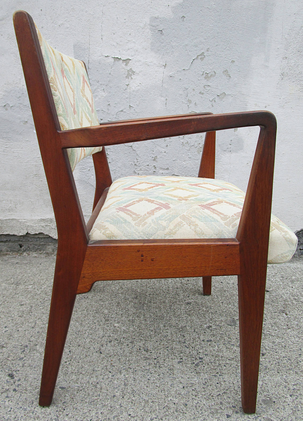Mid-Century Modern Jens Risom Walnut Dining Chairs, Set of Six For Sale