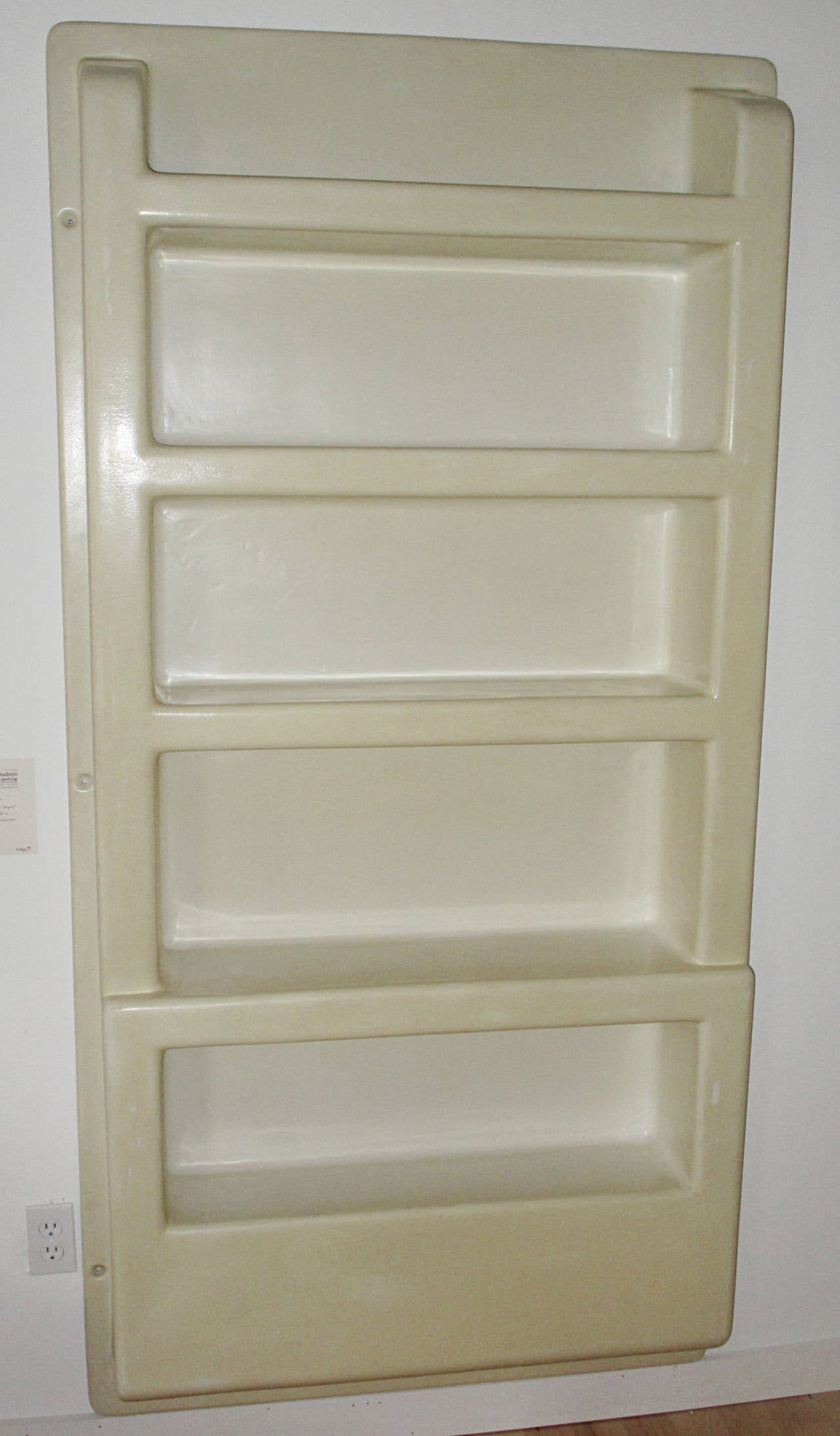 Pair of Wall-Mounted Molded Plastic Shelf Units In Good Condition In Hudson, NY