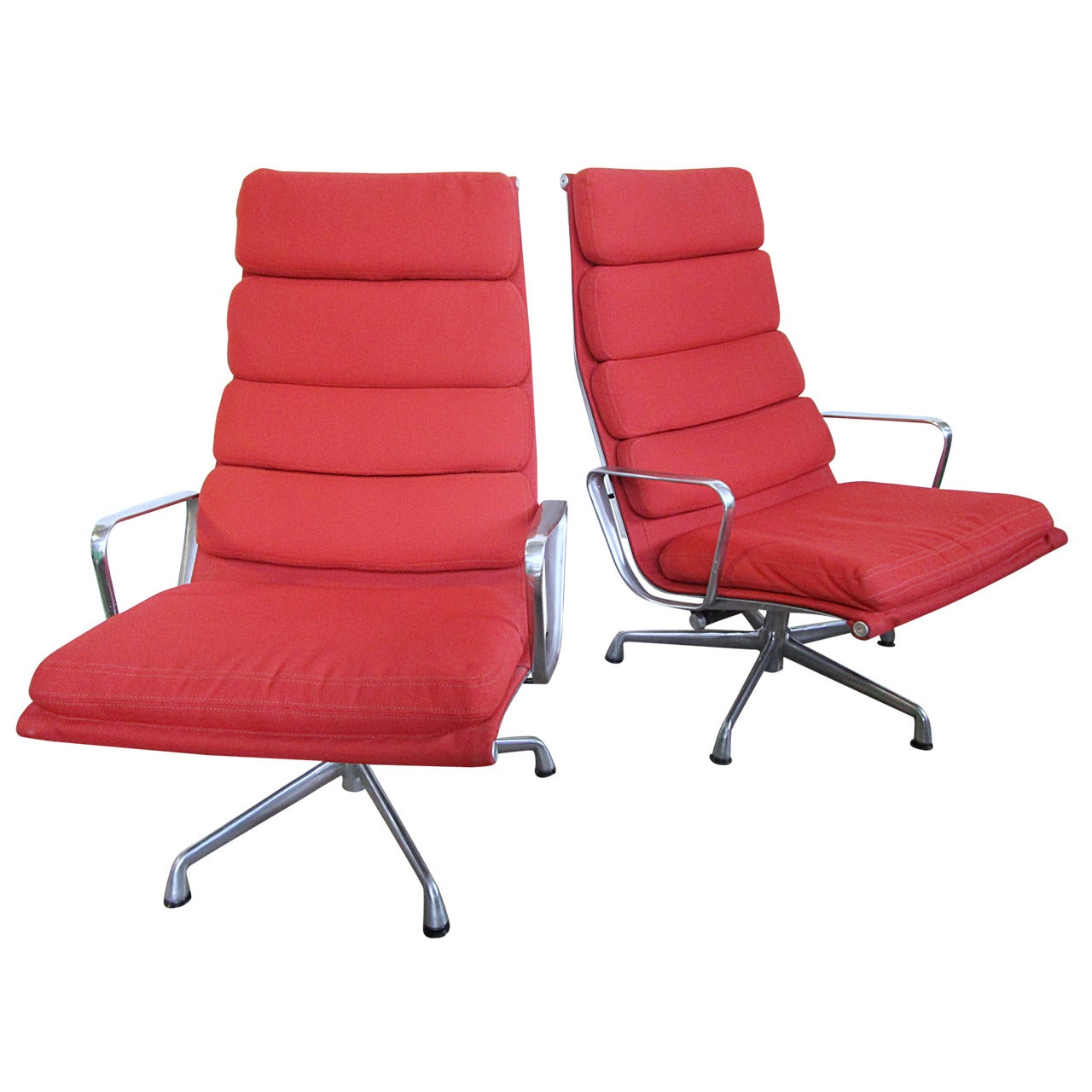 Charles and Ray Eames Soft Pad Executive Chair
